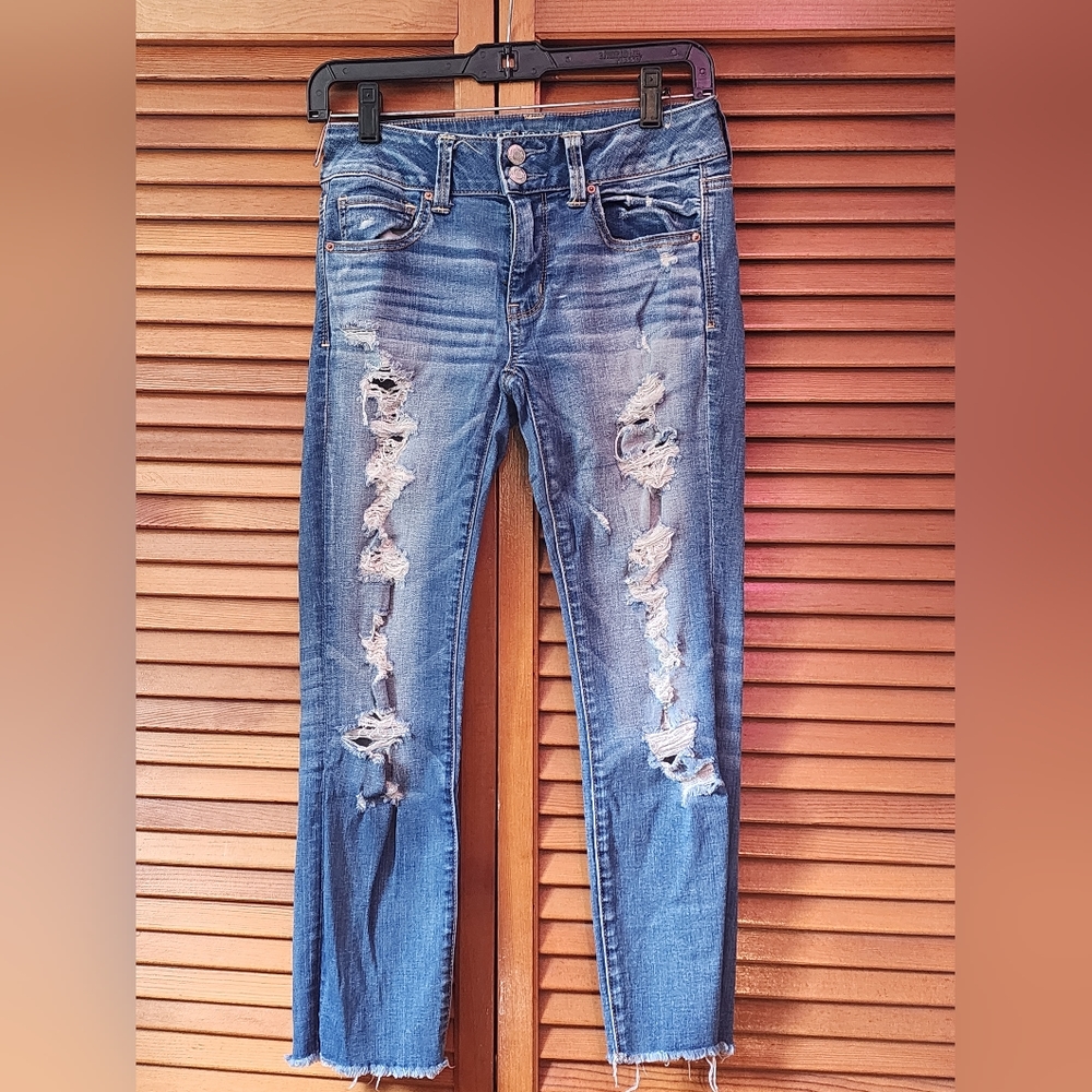 American Eagle Cropped Super Stretch Jeans